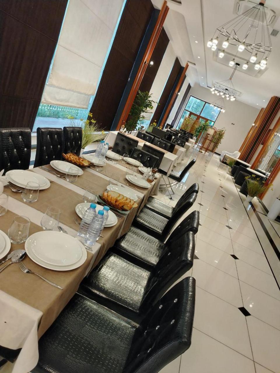 Ziyorat Luxury Hotel Fergana Dış mekan fotoğraf