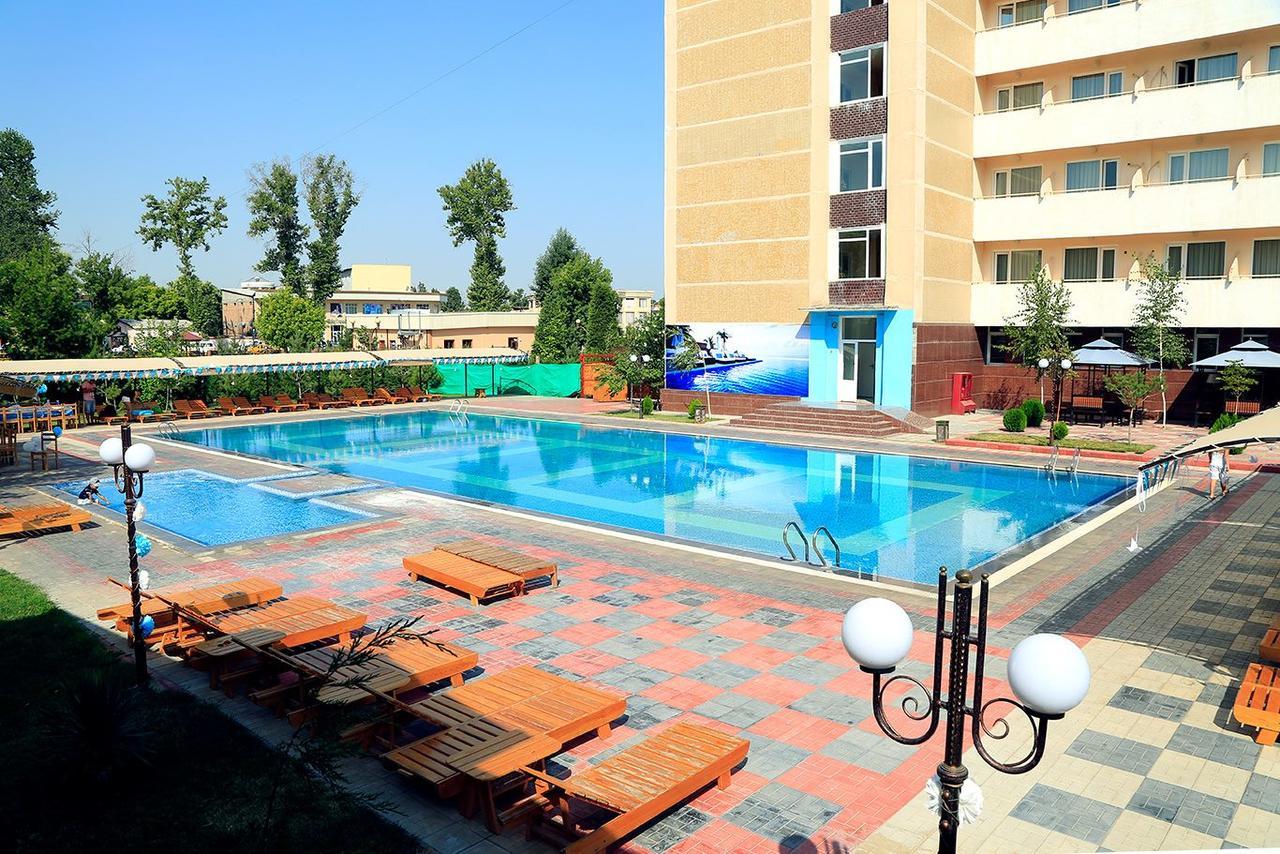 Ziyorat Luxury Hotel Fergana Dış mekan fotoğraf