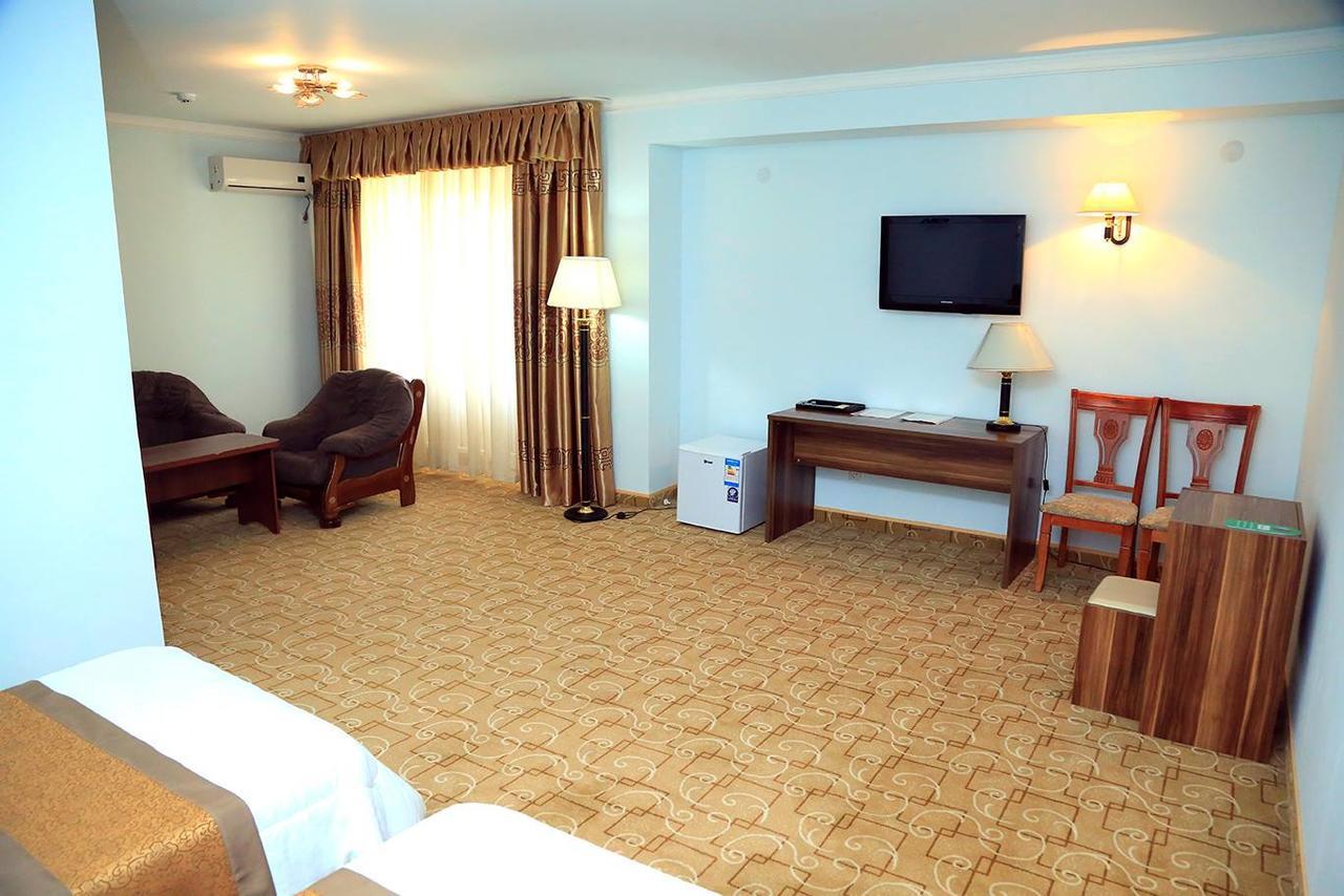 Ziyorat Luxury Hotel Fergana Dış mekan fotoğraf